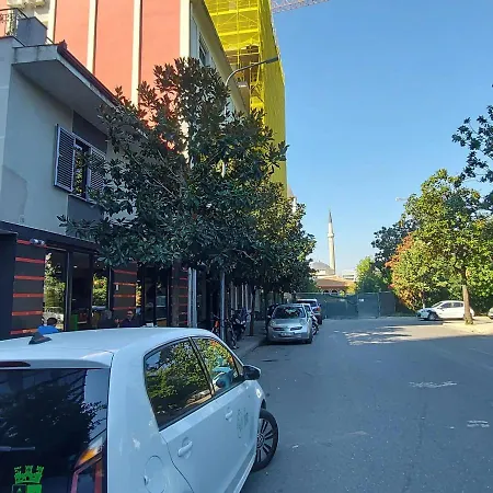 Besnik Apartment