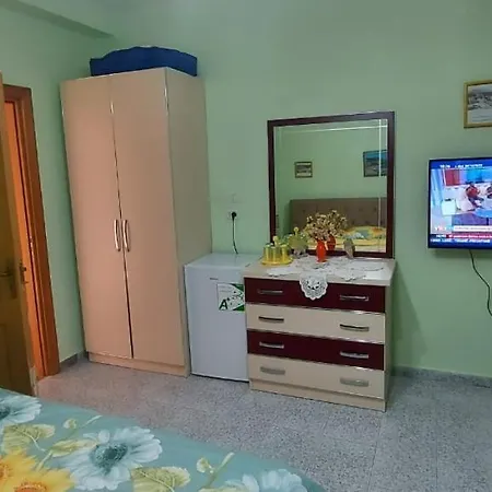 Besnik * Tirana