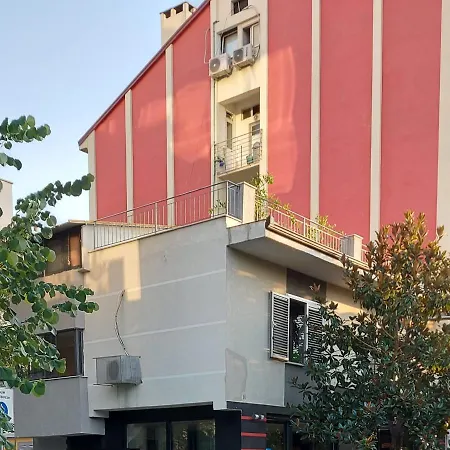 Besnik Apartment